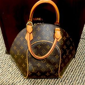 Louis Vuitton handbag